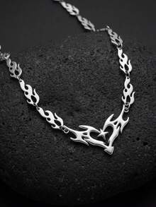 1件银色朋克哥特风酷炫十字架荆棘铁丝火焰心形项链吊坠项链，适合男士佩戴，万圣节礼物，派对礼物，节日礼物 - 彩色 - 查看 2