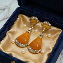 2PC Vintage Light Luxury Niche Design Elegant Women's Earrings - trái cam - Xem 2