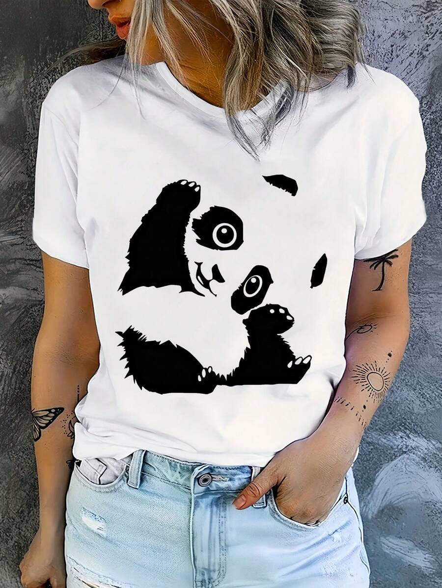 Camiseta casual de cuello redondo para mujer, con estampado de panda adorable. | Tela, manga corta, blanca, adecuada para todas las estaciones, cuello redondo, ligeramente elástica, patrón geométrico, ideal para cumpleaños, vacaciones, uso casual y diario, blusas casuales para dama, tops de mujer. - Blanco - Ver 1