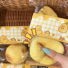1pc Handmade Coconut Oil Squishy Ball - Upgraded Crunchy Fidget Stress Ball,Potato Crunchy Stress Balls,Ice Skin Fidget Sensory Toys Party Gifts / Holiday Gifts / Birthday Gifts / Relieving The Pressure On Fingers - 派對玩具 - 查看 4