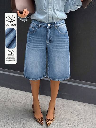 Quần short Bermuda denim nữ dáng rộng, cạp thấp, thoải mái và đa năng, thích hợp mặc hàng ngày vào mùa hè.