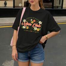 Camiseta Negra Cinco De Mayo Mom Club con Flores y Nombres para Fiesta de Madres - Negro - Ver 3