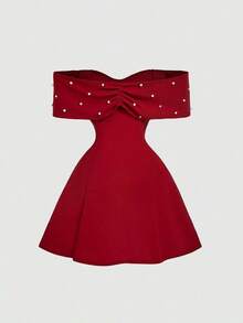 Vestido mini de fiesta rojo elegante para mujer, con diseño de hombros descubiertos, corte entallado favorecedor y falda amplia.Decorado con lazo frontal y adornos de perlas delicadas, ideal para citas y ocasiones especiales. - Blanco - Ver 9