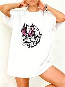 Camiseta Oversize Blanca con Calavera y Llamas Todo Bien para Verano - Blanco - Ver 1
