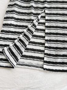 Vestido midi sin mangas a rayas en blanco y negro, diseño retorcido en pecho y abertura lateral ajustado elegante, ideal para uso diario, vacaciones y citas de primavera y verano - Multicolor 2 - Ver 4