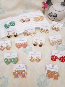 18 Pairs Elegant 304 Stainless Steel Earrings, Decorated With Turtle, Flower, Heart, Shell And Starfish Elements, Featuring Hollow Design And Incorporating Handbag And Other Geometric Shapes. These Minimalist Fashionable Stainless Steel Earrings Are Suitable For Women's Daily Wear And Also Make A Great Gift For Female Friends. - Multicolor - View 1