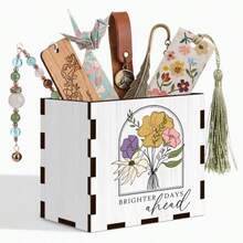 1pc Wooden Desk Bookend & Organizer - Colorful Book-Themed, Suitable For Bookshelves, Holiday Gift For Book Lovers - White - View 3