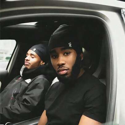 1顶纯色街头休闲尼龙刺绣骷髅帽四季通用套头针织帽礼品帽户外运动休闲服男女通用