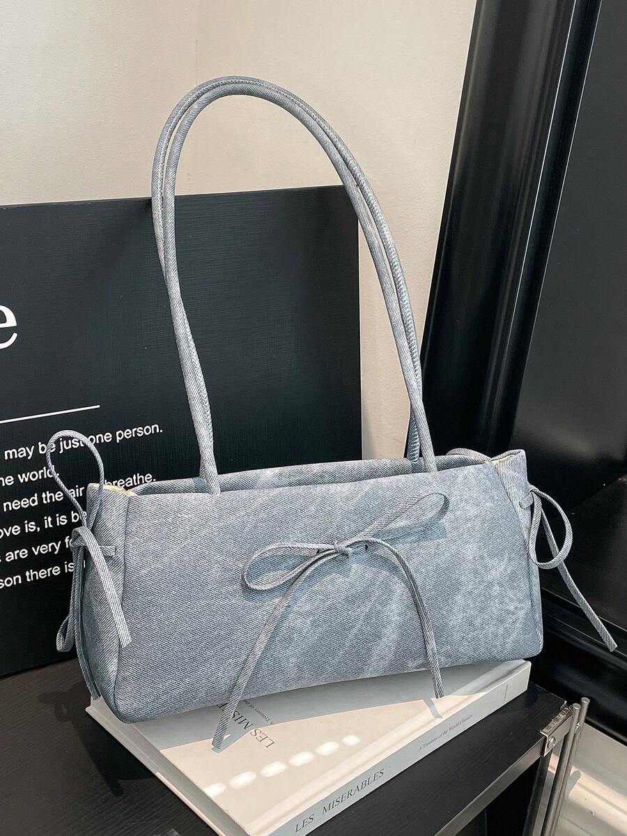 1pc Vintage Large Capacity Tote Bag, Commuter Oversized Underarm Bag, Fashion Motorcycle Handbag, PU Denim Texture, Strap Decor, Zipper Closure, Women's Shoulder Bag For Work/School/Travel/Shopping/Business, Suitable For Daily Use