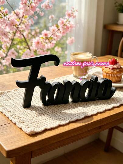 1 Stück personalisierte 3D gedruckte Namensplatte, individualisierte Text/Buchstaben Platte, personalisierte Tischdekoration, moderne freistehende Namensplatte, Kinderzimmer Dekoration, Hochzeitstisch Marker, Geschäftslogo Anzeige, Bürotisch Namensplatte, Geburtstagsgeschenk, Babyparty Geschenk, Regal Dekoration Zuhause, Event Party Dekoration