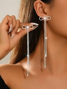 1 Pair Luxury Crystal Bow Earrings, Long Linear Rhinestone Tassel Drop Earrings, Lead & Nickel Free Material, Suitable For Bride, Wedding, Gala, Holiday Jewelry - Silver - View 5