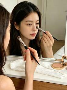 Black Handle Concealer Brush, Glossy Handle Makeup Brush, Shedding-Free And Stain-Free, Multi-Functional Detail And Contouring Brush, Fingertip, Shaping Concealer Brush Designed Specifically For Covering Eye Bags, Can Also Be Used As Lip Brush Or Foundation Brush, Makeup Tool - Multicolor - View 4