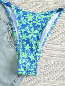 Bộ bikini nữ thanh lịch, gợi cảm, màu xanh công họa tiết hoa nhí, kiểu dáng thường ngày, áo tắm 2 mảnh hở lưng, dây mảnh, chất liệu co giãn cao. Thoải mái và bền bỉ, được làm từ vải co giãn cao, đồ bơi đi biển thanh lịch, lý tưởng cho kỳ nghỉ hè, du lịch biển, tiệc tùng, các hoạt động bên bờ biển, lựa chọn hoàn hảo cho bãi biển hoặc hồ bơi thời trang. - Nhiều màu - Xem 6