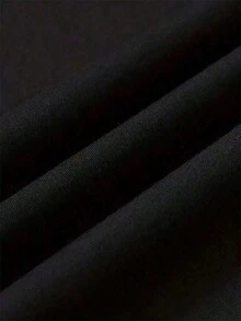 Camiseta Básica con Diseño Gráfico Único, Versátil para Combinar - Negro - Ver 3
