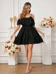 Vestido mini elegante de alta gama, diseño de hombros descubiertos y corte entallado, ideal para vacaciones, uso diario, reuniones y meriendas - Negro - Ver 3