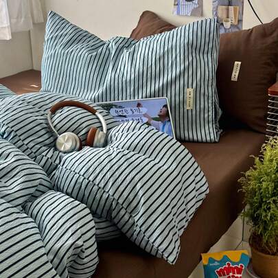 4件套小众复古条纹床上用品套装，蓝色调混色条纹，柔软亲肤，双层雪纺纤维，四季皆宜（1个被套+1个床单+2个枕套，不含被芯和枕芯）