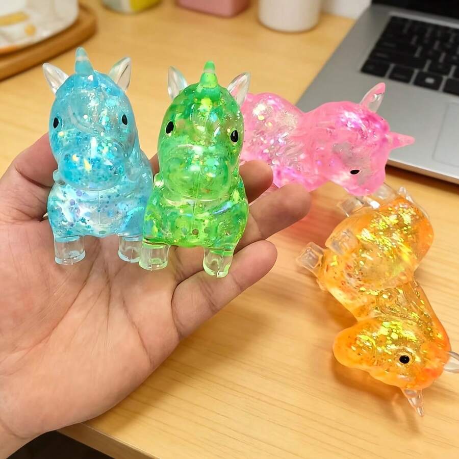 Unicorn Squishy Toy: It Has A Soft And Chewy Maltose Texture, And It's Super Relaxing To Squeeze. When You're Slacking Off At Work Or Tired From Studying, Squeeze It A Couple Of Times To Relieve Stress And Add Fun. Its Exquisite And Compact Design Makes It Suitable As A Decoration Or For Personal Use, Or As A Gift For Friends - 隨機顏色 - 查看 1
