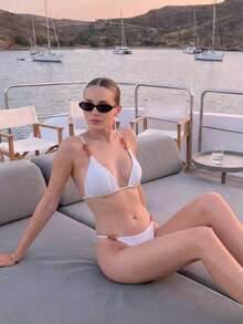 Bộ bikini cổ yếm màu trắng đính ngọc trai, kiểu dáng thanh lịch, gợi cảm, thời trang thường ngày, thích hợp cho nữ, đi biển hoặc dự tiệc mùa xuân/hè. - trắng - Xem 1