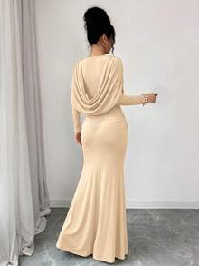 abyoxi Vestido maxi elegante de mujer de color albaricoque, suave y brillante - Presenta cuello drapeado, diseño con capucha y bajo de cola de pez, ideal para dama de honor, boda, té de la tarde, celebración de Año Nuevo y talla grande en primavera - Albaricoque - Ver 2