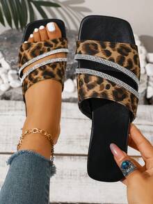 Europäischer und amerikanischer Stil Große Größen Damen bequeme einfache Träger große Blume Quadratische Zehenkappe Flache Slide Sandalen, Lässige Mode Outdoor Strand Sommer Schuhe - Verschiedenfarbig - Übersicht 3