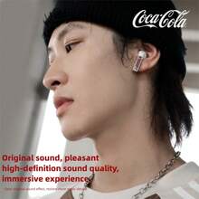 Coca-Cola 可口可乐 T01 轻盈版无线耳机，无线 V5.4 版本，弧形动圈单元，轻巧便携，仅重 39 克，触控操作，搭配充电盒总续航时间长达 14 小时 - 查看 3