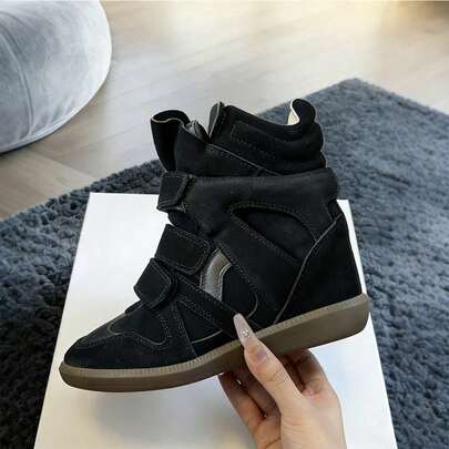 2026 Design Collection: A Reinterpretation Of Street Style: Women's Suede Sneakers – Hidden Wedge Heel, Elegant Leather Accents, Lightweight Construction, High-Quality Suede, Concealed Heel Reinforcement, Retro-Inspired Street Style, Comfortable And Lightweight