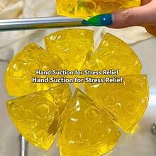 1个蜂蜜芝士慢回弹软萌玩具，麦芽减压挤压玩具，随机2种款式，礼品 - 彩色 - 查看 9