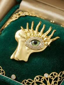1PC Gold Tone Evil Eye Rhinestone Brooch, Artistic Hand Face Design Pin, Statement Jewelry - Multicolor - View 3