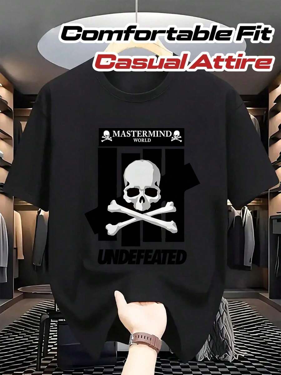 Purple Graphic T-Shirt For Men "MASTERMIND WORLD" - Skull And Crossbones Design, Casual Summer T-Shirt, Regular Fit, Breathable Fabric, Perfect For Casual Wear, Everyday T-Shirt. |   T-Shirt With Skull Print |   Comfortable Fit, T-Shirt - màu đen - Xem 1