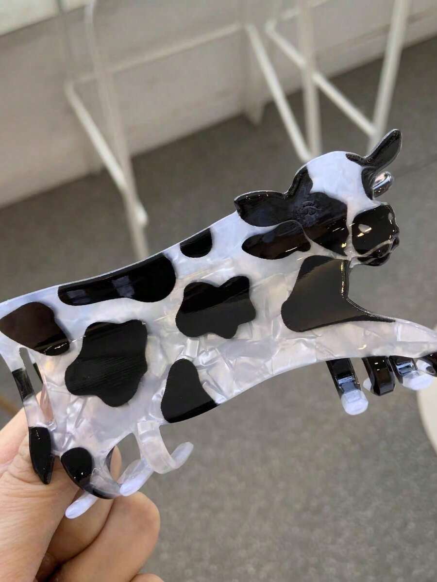 Fun Cow Hair Clip, Cute Cow Paw Hair Clip, Black, Bull Hair Clip, Acrylic Animal Hair Claw Clip, Suitable For Girls Of All Ages, Bun, Ponytail Hair Accessory, Cow Accessory, Fun Accessory, Styling Tool Hair Accessory, Autumn Accessory, Autumn Hair Clip, Winter Accessory - Multicolor - View 1