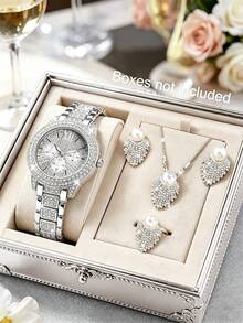 Bộ 1 đồng hồ + 4 món trang sức - Đồng hồ đeo tay thời trang mặt trang trí, đồng hồ nữ đính đá lấp lánh, đi kèm bộ trang sức lông vũ và ngọc trai giả. Thích hợp làm quà tặng sinh nhật và các dịp lễ hội; cũng thích hợp làm quà tặng cho gia đình, người thân và học sinh. - Nhiều màu - Xem 8