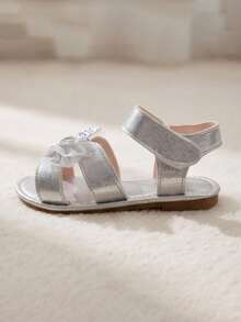 2026 Girls' 3-12 Years Silver Reflective PU Flat Sandals, Water Drop & Butterfly Net Decor, Non-Slip Soft Rubber Sole, Hook And Loop Strap, Dreamy Princess Style, Suitable For School, Party, Spring/Summer Princess Sandals - Silver - View 2
