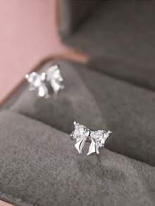 1 par de pendientes de plata de ley 925 con lazo, incrustados con circonita en forma de corazón brillante, diseño dulce y lindo al estilo de las chicas de , diseño fresco y dinámico, adecuado para uso diario de niñas, regalo para fiestas - Arco - Ver 3