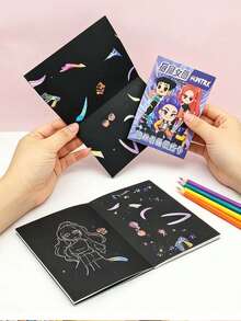 4张K-POP刮刮卡，K-POP主题彩虹刮刮纸，创意DIY涂鸦笔记本 - 彩色 - 查看 1