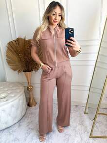 Conjunto blusa manga curta zíper frontal e calça wide leg com bolsos e cordão, em malha de Viscose Premium - Feminino alfaiataria pantalona elegante soltinho verão cintura alta colete casual social bege - Bege - Visão 4
