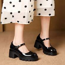 Women's Versatile Classic Comfort Pumps, Comfortable Pointed Toe Heels For Commute & Date - Black and White - View 6