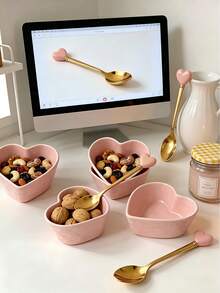 Bộ 1/4 bát sứ hình trái tim cổ điển, bát đựng thức ăn, bát đựng hạt, bát tráng miệng, bát kem, bát salad trái cây, bát cơm gia đình, bát salad và bánh pudding, bát sứ dùng trong bữa ăn, và bát ăn nhẹ độc đáo, sáng tạo - Món quà hoàn hảo cho Ngày của Mẹ và Ngày Valentine. - Nhiều màu - Xem 3