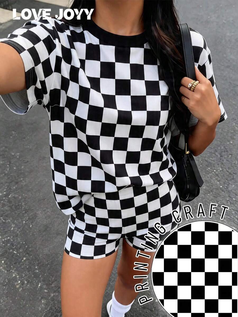 LOVE JOYY 女款休閒街頭風棋盤格兩件套,圓領寬鬆T恤與高腰短褲,適合戶外與度假夏季穿搭 - 黑色 - 查看 1