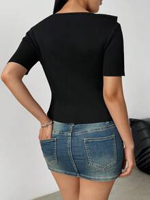 Women's Asymmetrical Pearl Ruched Design Short Sleeve Split Hem Blouse, Fashionable Elegant Fitted Breathable Silk-Like Pullover Top For Summer Black - Black - View 3