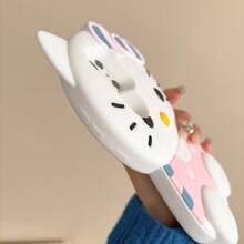 SANRIO 1 chiếc ốp lưng điện thoại Hello Kitty ngồi thời trang, sáng tạo, có sẵn màu hồng, đen, trắng, thiết kế nơ sọc, thân thiện với da, hiệu ứng 3D nổi, chất liệu silicon chống nước và chống sốc, dễ thương và phong cách, tương thích với dòng 17, 11/12/12 Pro, 13/14/15, 13 Pro/14 Pro/15 Pro, 12 Pro Max/13 Pro Max/14 Pro Max/15 Pro Max, 16, 16 Pro, 16 Pro Max, 17, 17 Pro, 17 Pro Max, món quà tuyệt vời cho Ngày của Mẹ, Lễ hội Thuyền Rồng, Lễ hội Nước. - trắng - Xem 4
