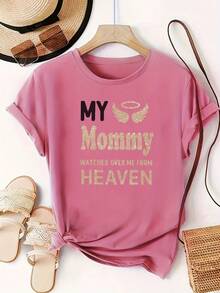 Camiseta con mensaje emocional impreso, "Mi madre está en el cielo protegiéndome", camiseta de moda para mujer, holgada, cómoda, con eslogan personalizado, cuello redondo, manga corta, material de punto lavable a máquina, adecuada para uso casual al aire libre en todas las estaciones, camiseta de manga corta para primavera y verano, ropa para fiestas y actividades al aire libre. - Negro - Ver 7
