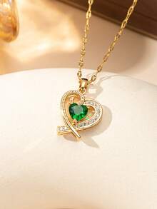 1件优雅的立方氧化锆彩色心形吊坠项链，适合日常佩戴、约会和派对。 - 彩色 - 查看 3
