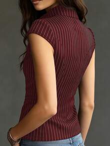 Camisa de mujer elegante, urbana y moderna de estilo casual, de un solo pecho, con diseño de bolsillo falso y cuello en V, a rayas azul marino y blanco. Blusa de oficina/trabajo, cárdigan de verano, blusa para exteriores, blusa a rayas azul y blanco, camisa ajustada. - Burdeos - Ver 5