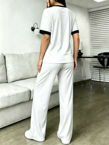 Set de 2 piezas para mujer con camiseta de manga corta de unicolor y pantalones con cordón en la cintura, estilo casual - Blanco - Ver 2