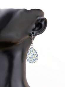 1 Pair French Countryside Style Fresh Blue Floral Pattern With 316 Stainless Steel Teardrop Earrings, Minimalist Design Suitable For Women's Daily Wear And Gift, Elegant Minimalist Style Jewelry Earrings Suitable For Women's Daily And Holiday Wear - Baby Blue - View 6