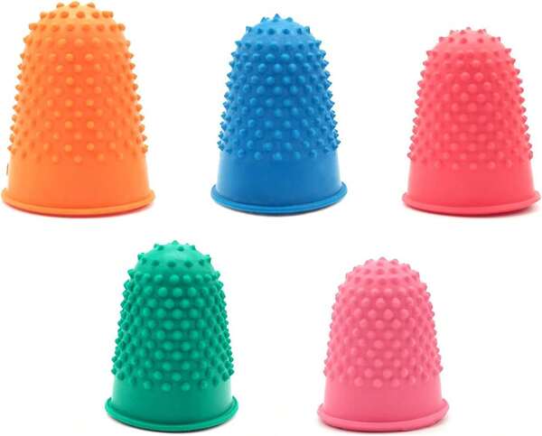 BlingKingdom 5pcs Rubber Finger Thimbles 5 Different Sizes Colors Finger Protector Covers Reusable Finger Protector Finger Pads Grips For Paperwork Cutting Embroidery Money Counting Crafts
