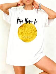Camiseta Oversize Blanca con Tortilla y Texto Me Lleva La para Verano - Blanco - Ver 1