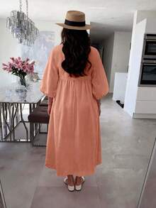 Đầm dự tiệc dáng rộng màu trơn phối nhiều mảnh, có bèo nhún ở gấu, kiểu dáng thanh lịch và thoải mái cho mùa xuân và hè. - Màu Cam san hô - Xem 5