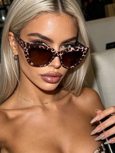 1pc Leopard Print Cat Eye Fashion Glasses For Women, Personalized Atmosphere Modifying Face Contour, Versatile High-Quality Accessory For Commuting, Street Style, Outings