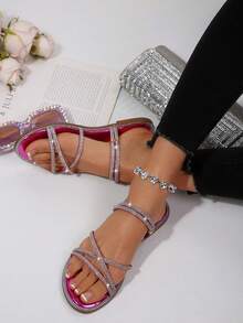 Sandal đế bệt mũi tròn, quai chéo, màu trơn, đính đá pha lê, kiểu dáng tối giản, nhẹ nhàng, thích hợp cho nữ mùa hè, phù hợp với váy, kiểu dáng cổ tích, có thể mang theo hai kiểu. - Màu Hồng Tươi - Xem 3